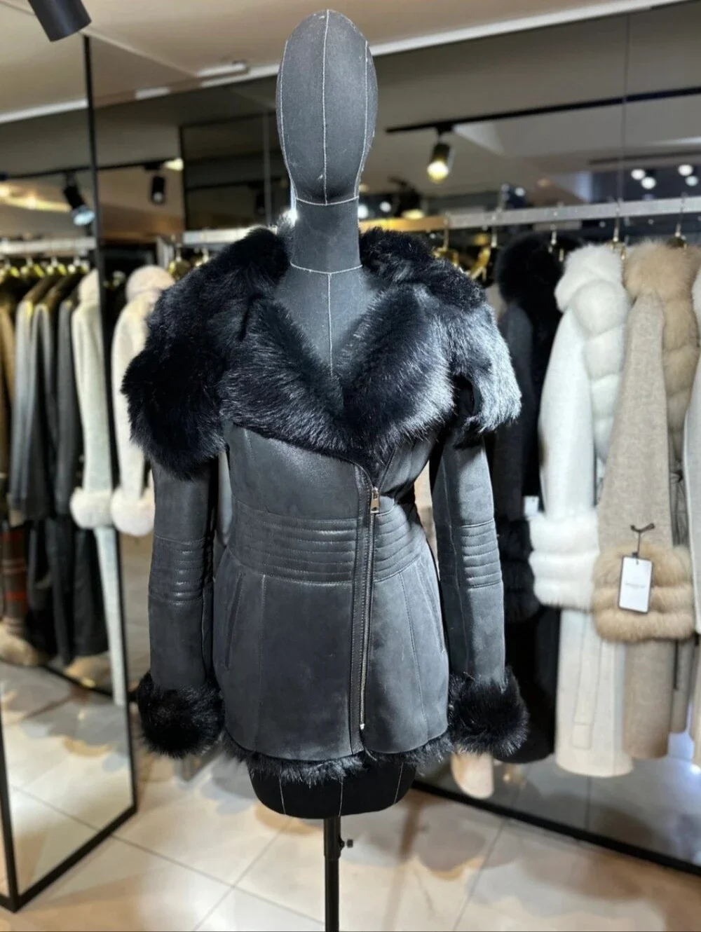 'Victoria' 100% Genuine Sheepskin Tuscana Shearling Fur Coat